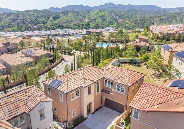 Detail Gallery Image 20 of 27 For 20724 W Beech Cir, Porter Ranch,  CA 91326 - 4 Beds | 3 Baths