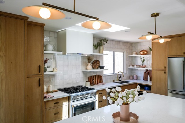 1393 Navarro Avenue, Pasadena CA: https://media.crmls.org/medias/5e5076ba-0015-4f99-8f1f-8165a6957121.jpg