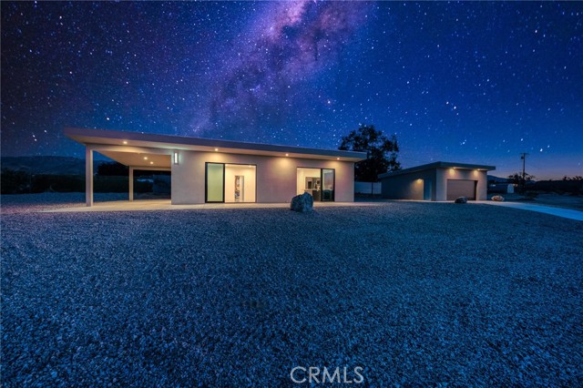 6306 Canyon Road, 29 Palms, California 92277, 2 Bedrooms Bedrooms, ,Single Family Residence,For Sale,Canyon,JT24044648