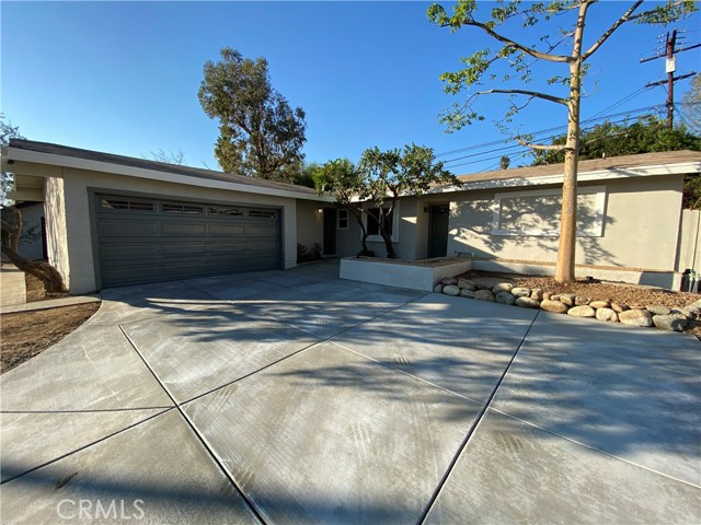 381 W Blaine St, Riverside, CA 92507