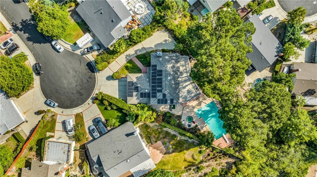 8404 Joan Lane, West Hills CA: https://media.crmls.org/medias/5e52970f-86f7-4dca-8b90-f4b3b344c7a4.jpg