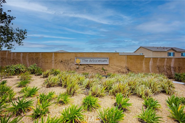 Detail Gallery Image 42 of 43 For 16746 Mistletoe, Fontana,  CA 92336 - 3 Beds | 2 Baths