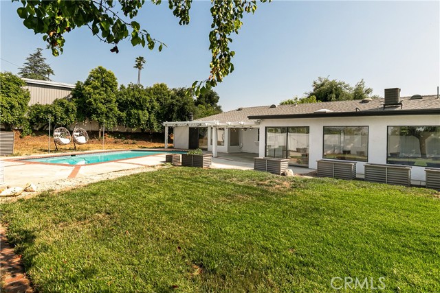419 Marcia Street, Redlands CA: https://media.crmls.org/medias/5e54a638-60f8-492b-b2a2-a1eaafacf12c.jpg