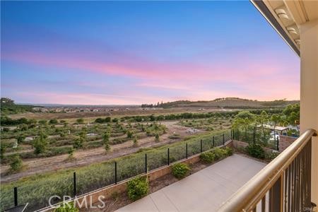 Detail Gallery Image 14 of 24 For 108 Knob Crk, Irvine,  CA 92602 - 5 Beds | 5/1 Baths