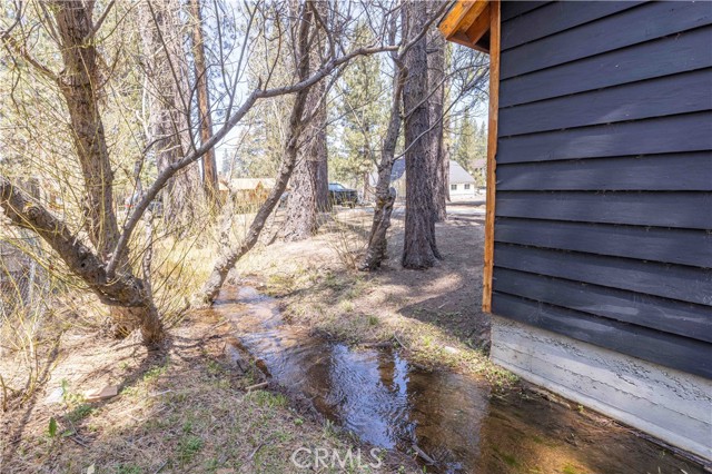 Detail Gallery Image 39 of 40 For 835 Jaybird Ln, Big Bear Lake,  CA 92315 - 3 Beds | 2/1 Baths