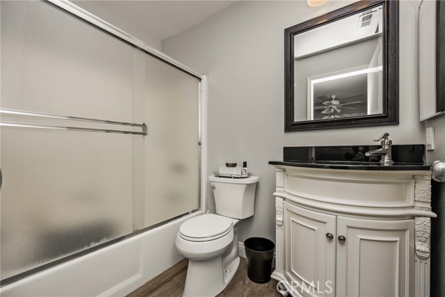 Detail Gallery Image 34 of 40 For 6045 Nantucket, Yorba Linda,  CA 92887 - 2 Beds | 2/1 Baths