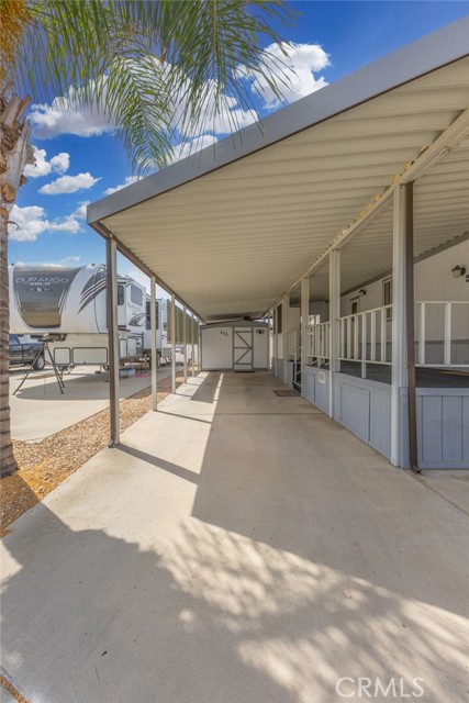 Detail Gallery Image 7 of 66 For 1295 S Cawston Ave #433,  Riverside,  CA 92545 - 1 Beds | 1 Baths