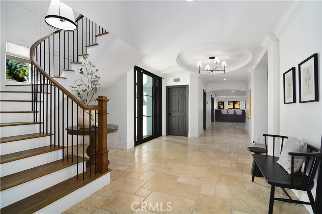 Detail Gallery Image 3 of 61 For 4947 Summit View, Westlake Village,  CA 91362 - 6 Beds | 7/1 Baths