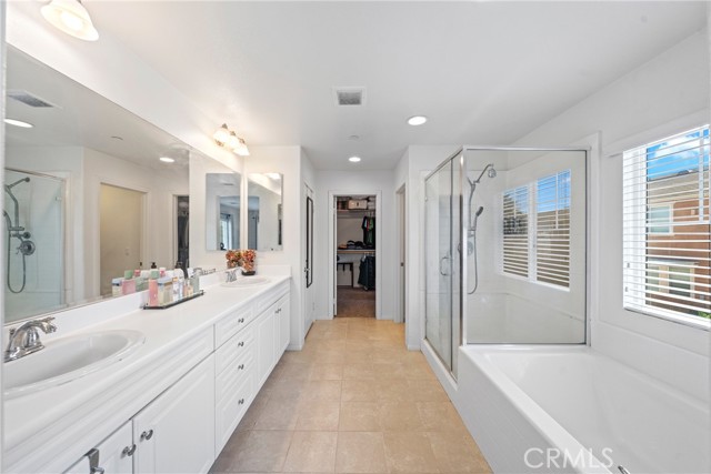 12957 Luna Street, Eastvale CA: https://media.crmls.org/medias/5e583480-1dee-45a5-a4ba-748f42c3587b.jpg