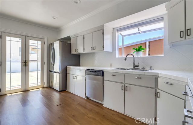 Detail Gallery Image 25 of 39 For 12506 Emelita St, Valley Village,  CA 91607 - 2 Beds | 2 Baths