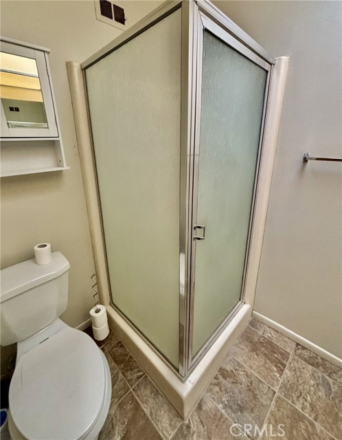 Detail Gallery Image 9 of 14 For 1121 W Mayberry Ave, Hemet,  CA 92543 - 2 Beds | 2 Baths