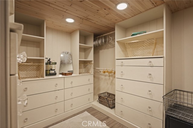 655 Cottage Grove Drive, Lake Arrowhead, CA 92352