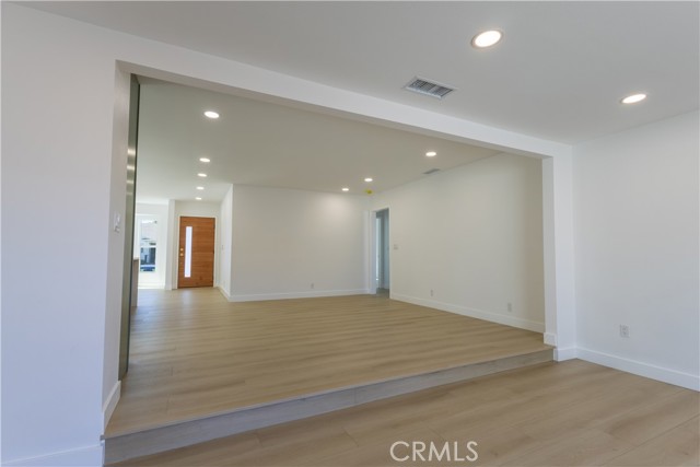 Detail Gallery Image 13 of 27 For 4642 Vangold, Lakewood,  CA 90712 - 3 Beds | 1 Baths