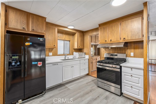 24414 University Ave., Loma Linda CA: https://media.crmls.org/medias/5e5be9d0-cb0e-4424-8380-313c154e5e5b.jpg