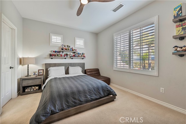 Detail Gallery Image 25 of 50 For 26101 Knoll Ct, Valencia,  CA 91381 - 5 Beds | 3/1 Baths