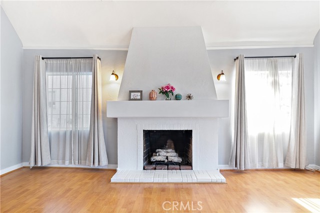 Detail Gallery Image 8 of 32 For 912 N Howard, Glendale,  CA 91207 - 2 Beds | 1/1 Baths