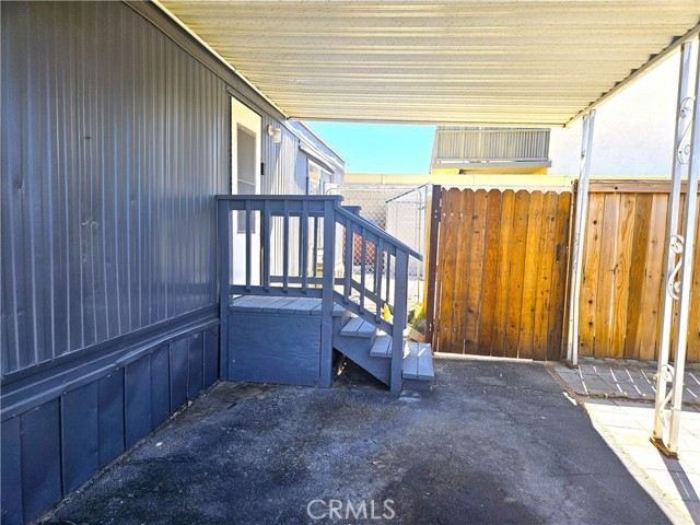 Detail Gallery Image 4 of 20 For 5711 Columbia Way #82,  Lancaster,  CA 93536 - 1 Beds | 1 Baths