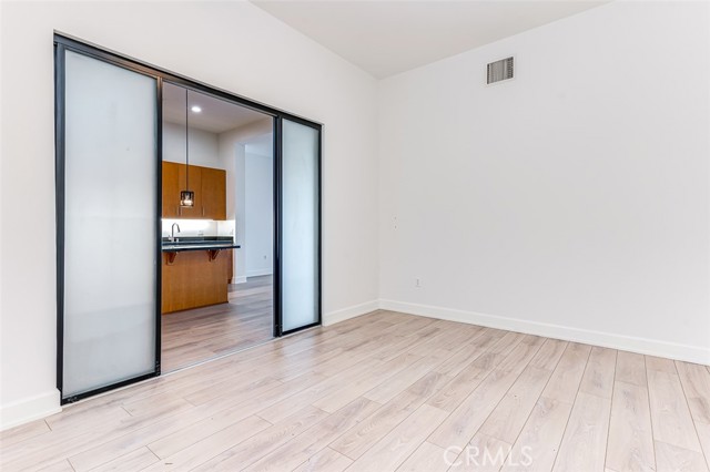 Detail Gallery Image 9 of 15 For 3223 W 6th St #306,  Los Angeles,  CA 90020 - 2 Beds | 2 Baths