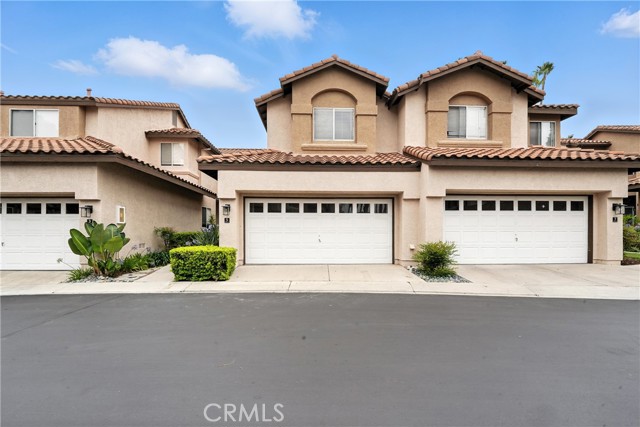 5 Pappagallo, Aliso Viejo CA: https://media.crmls.org/medias/5e5eb5af-2bc1-49b1-a037-0e1f52d38732.jpg