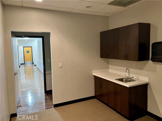 175 E 9th Street, Corona, California 92879, ,Commercial Lease,For Rent,175 E 9th Street,CRSR24049207