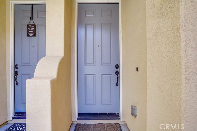 Detail Gallery Image 3 of 75 For 22057 Barrington Way, Valencia,  CA 91350 - 3 Beds | 2/1 Baths