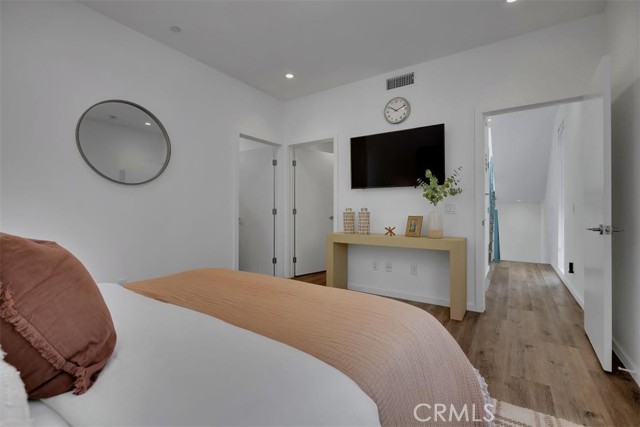 Detail Gallery Image 16 of 27 For 6919 Knowlton Place, Los Angeles,  CA 90045 - 3 Beds | 4 Baths