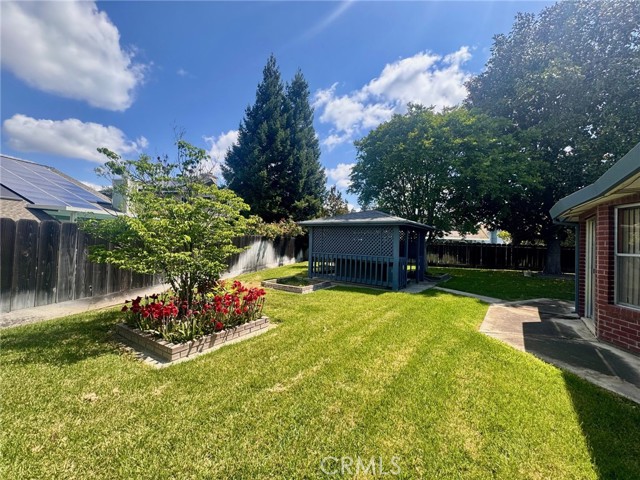 2165 Trenton Court, Merced CA: https://media.crmls.org/medias/5e6038e5-d19a-40a3-82de-a0ac149eb799.jpg