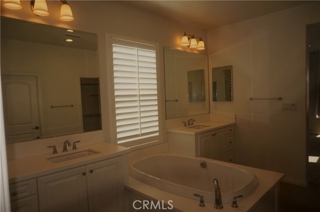 Detail Gallery Image 15 of 22 For 62 Barnes, Tustin,  CA 92782 - 4 Beds | 3 Baths