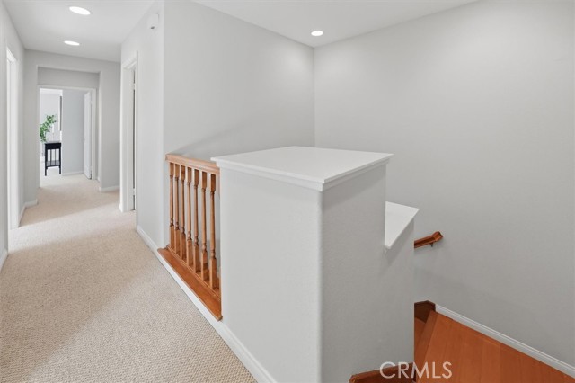 Detail Gallery Image 20 of 43 For 19345 Laroda Ln, Saugus,  CA 91350 - 3 Beds | 2/1 Baths