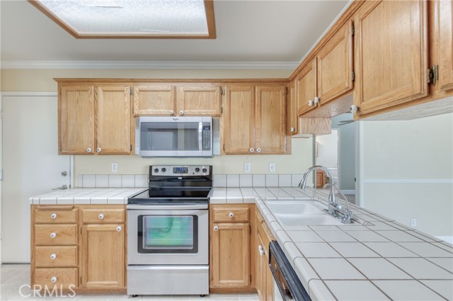 Detail Gallery Image 9 of 27 For 8665 N Cedar Ave #134,  Fresno,  CA 93720 - 3 Beds | 2 Baths