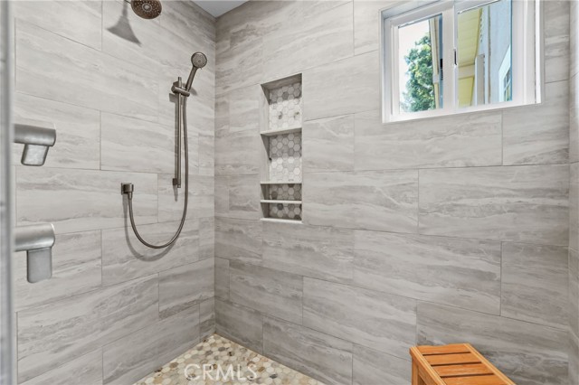 11571 Harrisburg, Rossmoor CA: https://media.crmls.org/medias/5e61d3ce-4cda-4f70-b69c-f5e13f425fa1.jpg