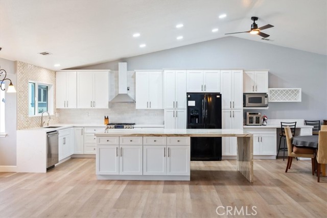 Detail Gallery Image 6 of 51 For 448 Morgan, Paso Robles,  CA 93446 - 3 Beds | 2 Baths