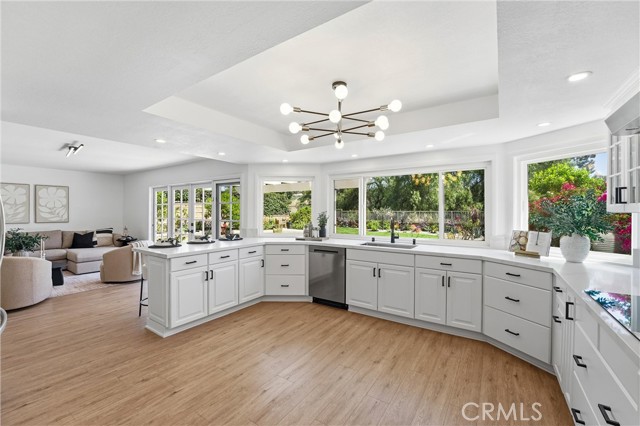 Detail Gallery Image 7 of 42 For 24132 via Santa Clara, Mission Viejo,  CA 92692 - 4 Beds | 2/1 Baths