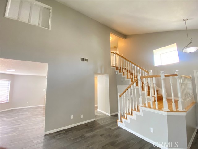 Detail Gallery Image 12 of 25 For 15449 Canyonstone Dr, Moreno Valley,  CA 92551 - 3 Beds | 2/1 Baths