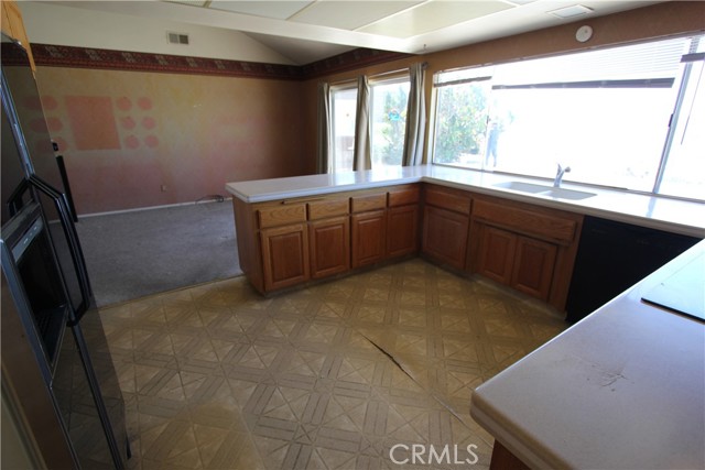 Detail Gallery Image 9 of 27 For 2914 Hopeton, La Crescenta,  CA 91214 - 3 Beds | 2 Baths