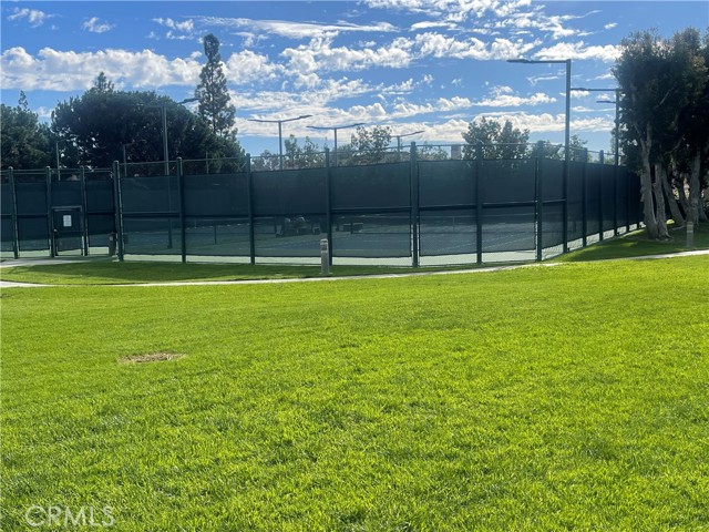 Detail Gallery Image 24 of 28 For 70 Lehigh Aisle, Irvine,  CA 92612 - 3 Beds | 3 Baths