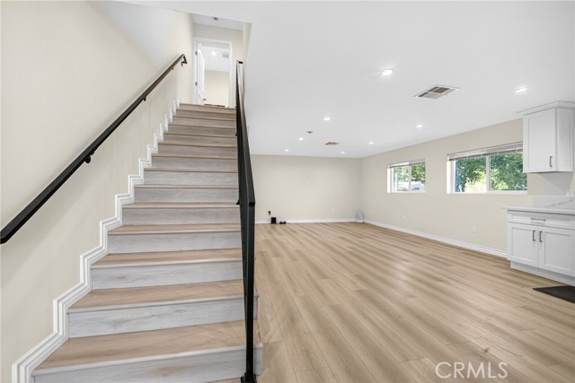 Detail Gallery Image 9 of 19 For 5405 Ruthwood Dr, Calabasas,  CA 91302 - 2 Beds | 1/1 Baths