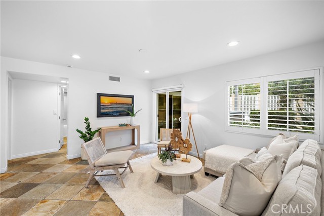 Detail Gallery Image 7 of 27 For 34022 Selva Rd #52,  Dana Point,  CA 92629 - 2 Beds | 2 Baths