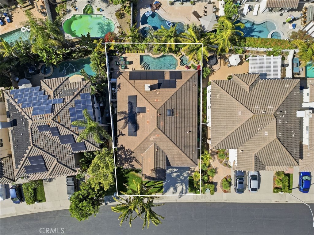 https://media.crmls.org/medias/5e67e289-ff96-46b0-a0cf-e43a5c04dee2.jpg?preset=X-Large