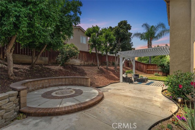 Detail Gallery Image 2 of 46 For 3116 Windhaven Way, Corona,  CA 92882 - 4 Beds | 3 Baths