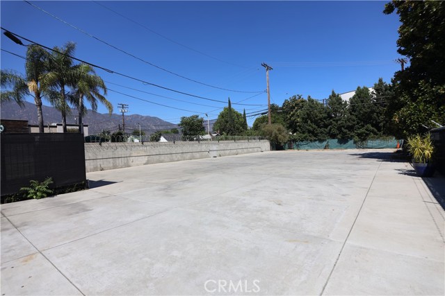 252 S Rosemead Boulevard, Pasadena, California 91107, ,Commercial Lease,For Rent,252 S Rosemead Boulevard,CRWS24173908