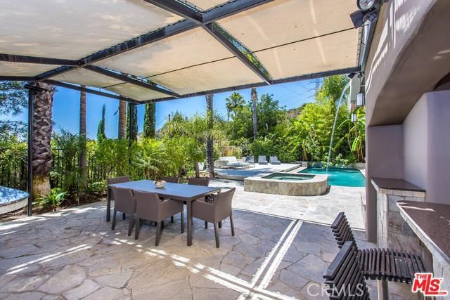 7218 Mulholland Drive, Los Angeles, California 90068, 6 Bedrooms Bedrooms, ,9 BathroomsBathrooms,Residential Lease,For Rent,7218 Mulholland Drive,CRSR24043726