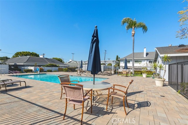 Detail Gallery Image 39 of 46 For 2516 University Dr, Newport Beach,  CA 92660 - 3 Beds | 2 Baths