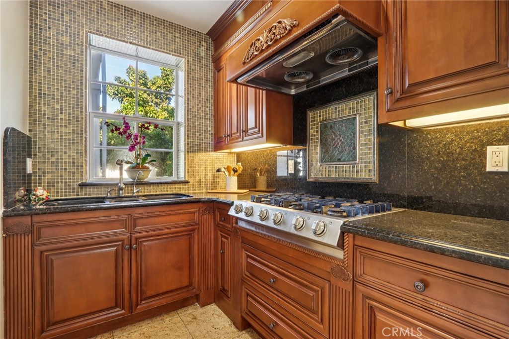 MLS #WS25261103 image #20