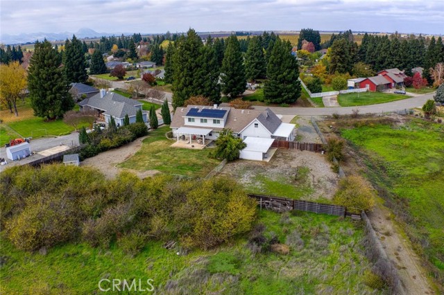 Detail Gallery Image 8 of 47 For 655 Saddleback, Marysville,  CA 95901 - 3 Beds | 2/1 Baths