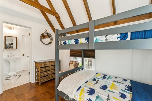 Detail Gallery Image 35 of 64 For 28898 Palisades, Lake Arrowhead,  CA 92352 - 4 Beds | 3 Baths