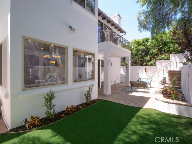 1337 9th Street, Manhattan Beach, California 90266, 5 Bedrooms Bedrooms, ,4 BathroomsBathrooms,Residential,Sold,9th,SB22159352