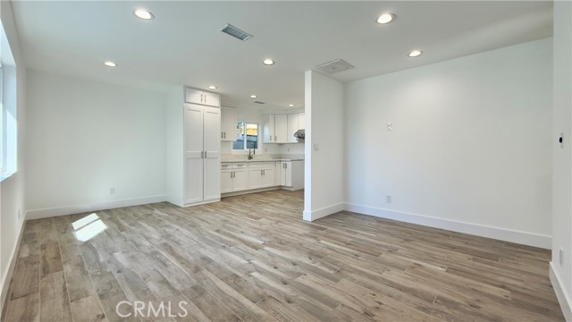 1346 Fraser Avenue, East Los Angeles CA: https://media.crmls.org/medias/5e6bd310-7ce8-44fb-92aa-279f970f4bc4.jpg