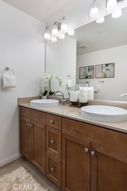 Detail Gallery Image 23 of 31 For 337 N Fenimore, Azusa,  CA 91702 - 4 Beds | 4 Baths