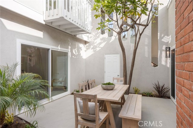 Detail Gallery Image 11 of 49 For 701 Taper Dr, Seal Beach,  CA 90740 - 4 Beds | 3 Baths